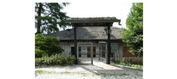 7 rooms Apartment in Trissino, Italy No. 60717 4