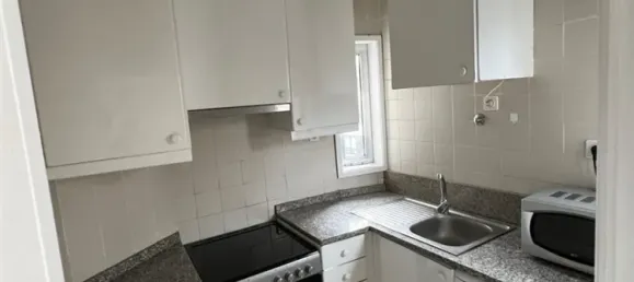 1 bedroom Apartment in Porto, Portugal No. 161613 3
