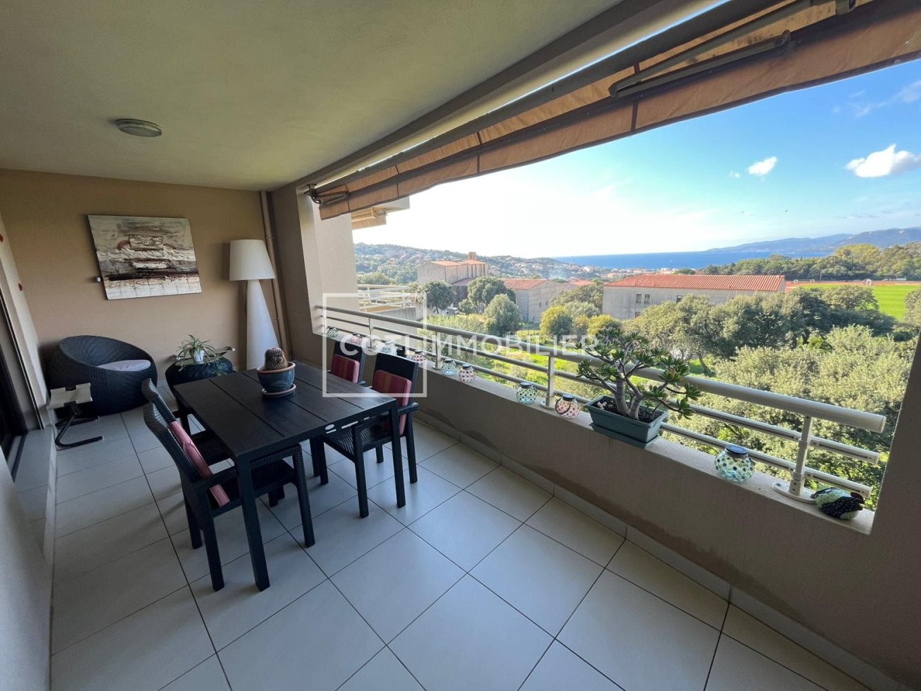 Apartamento de 2 dormitorios en Propriano, France No. 222407