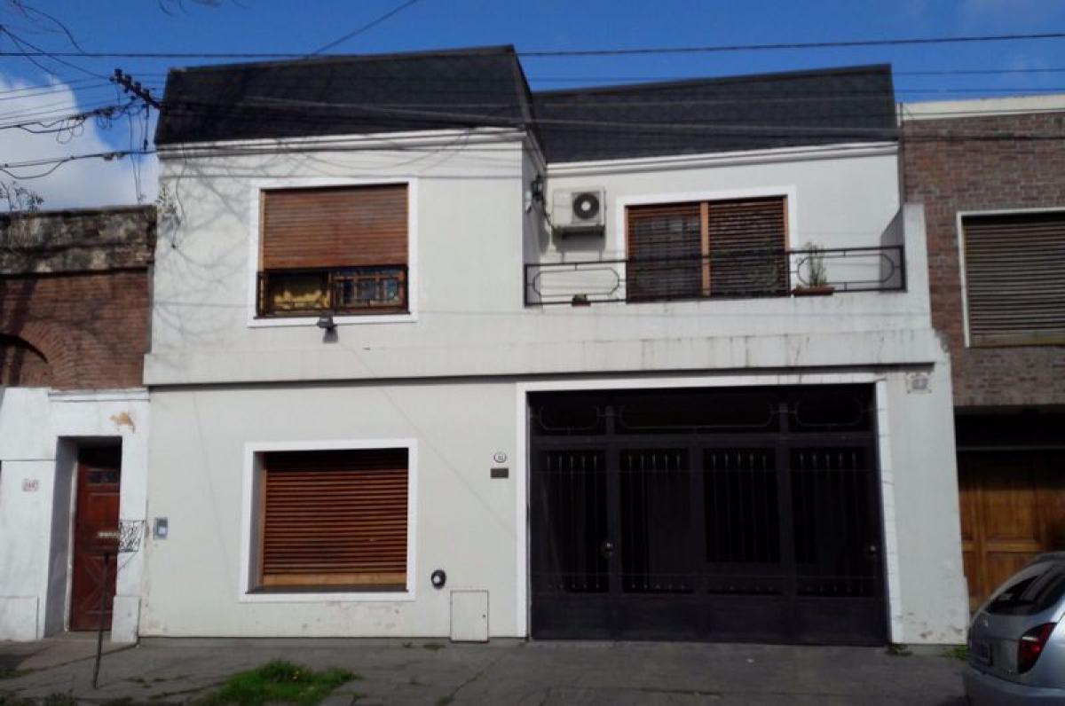 5 bedrooms House in Buenos Aires, Argentina No. 84963