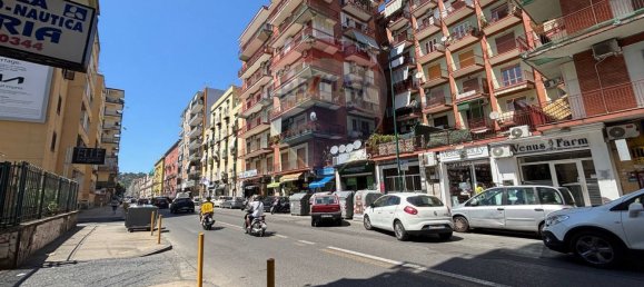 Apartamento de 3 habitaciónes en Naples, Italy No. 269208 3