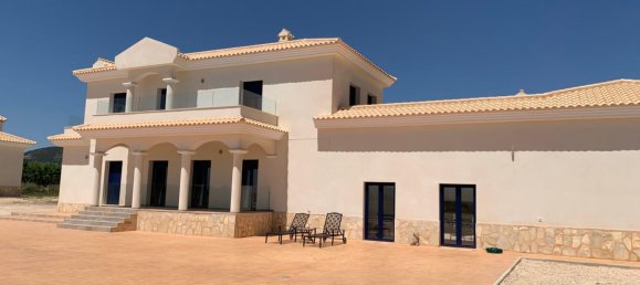 4 bedrooms Villa in Pinoso, Spain No. 11722 18