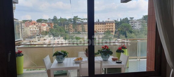 3 bedrooms Apartment in Rome, Italy No. 343374 2