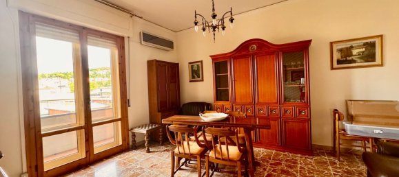 4 rooms Apartment in Impruneta, Italy No. 301163 3