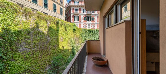 4 Schlafzimmer Wohnung in Genoa, Italy, Nr. 260805 35