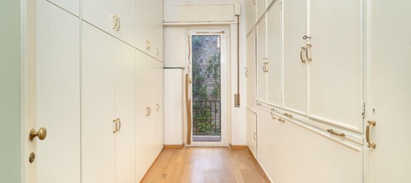 4 Schlafzimmer Wohnung in Genoa, Italy, Nr. 260805 20