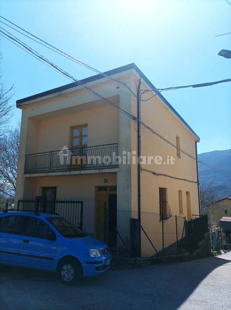 3 bedrooms House in Rivello, Italy No. 29786