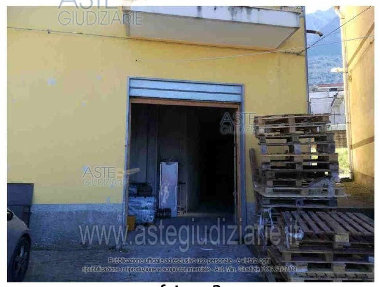 81m² Commercial property in Postiglione, Italy No. 215535
