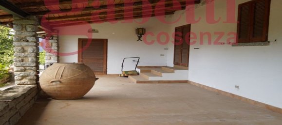 4 Schlafzimmer Villa in Cosenza, Italy, Nr. 157518 14