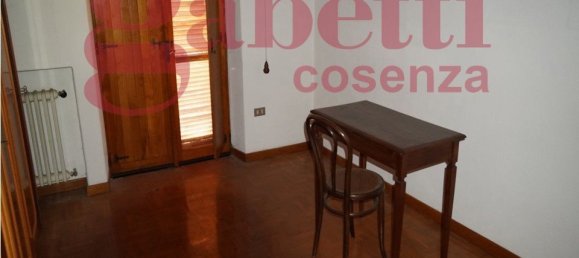 4 Schlafzimmer Villa in Cosenza, Italy, Nr. 157518 16