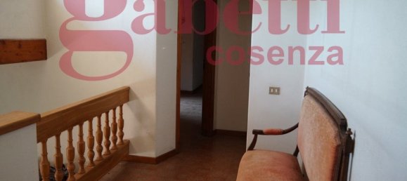 4 Schlafzimmer Villa in Cosenza, Italy, Nr. 157518 6