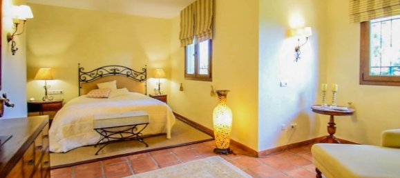 8 bedrooms House in Coin, Spain No. 76461 25