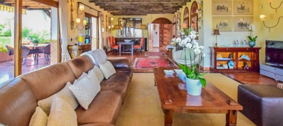 8 bedrooms House in Coin, Spain No. 76461 24