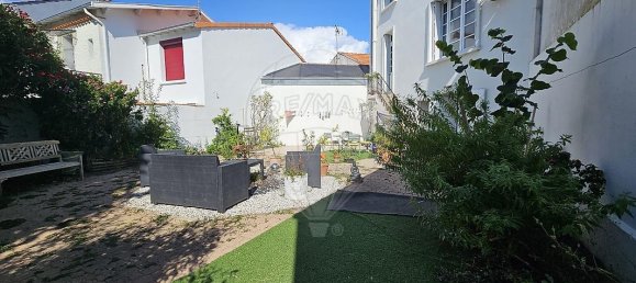 4 bedrooms House in La Rochelle, France No. 294660 17
