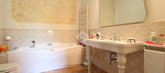 6 rooms Villa in Modena, Italy No. 175599 21
