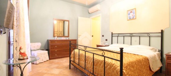 6 rooms Villa in Modena, Italy No. 175599 25