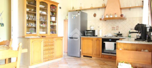 6 rooms Villa in Modena, Italy No. 175599 17