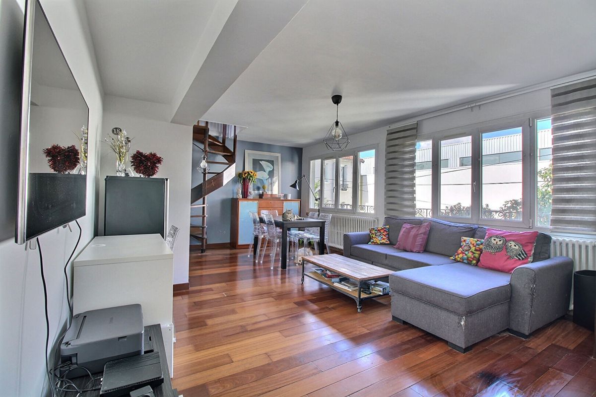 Moradia em banda T4 em Colombes, France N.º 162194