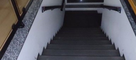 774m² Commercial property in Tradate, Italy No. 259813 4