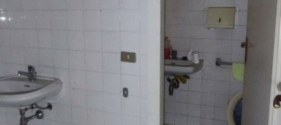 774m² Commercial property in Tradate, Italy No. 259813 40