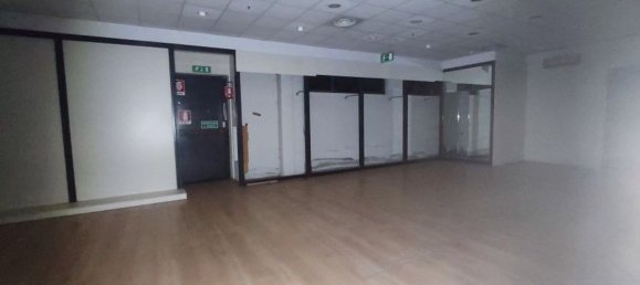 774m² Commercial property in Tradate, Italy No. 259813 17