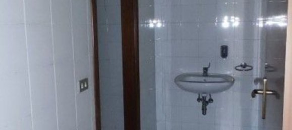 774m² Commercial property in Tradate, Italy No. 259813 39