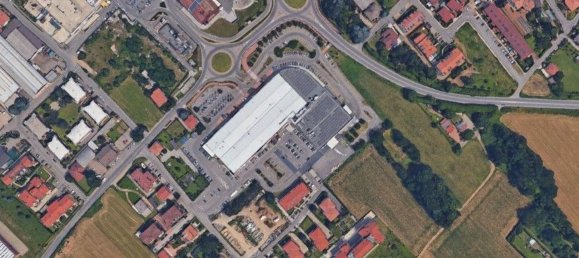 774m² Commercial property in Tradate, Italy No. 259813 48