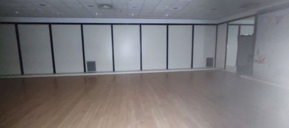 774m² Commercial property in Tradate, Italy No. 259813 30