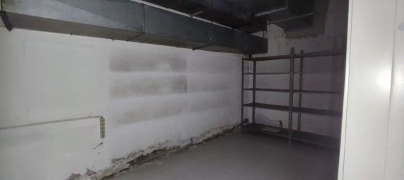 774m² Commercial property in Tradate, Italy No. 259813 41