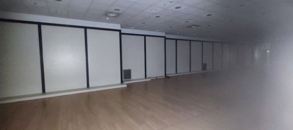 774m² Commercial property in Tradate, Italy No. 259813 25