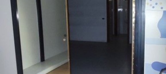 774m² Commercial property in Tradate, Italy No. 259813 32