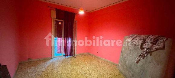 2 Schlafzimmer Wohnung in Messina, Italy, Nr. 286044 4
