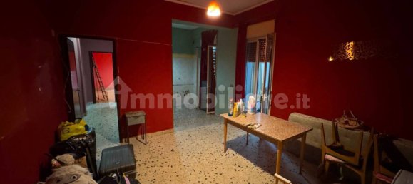 2 Schlafzimmer Wohnung in Messina, Italy, Nr. 286044 2