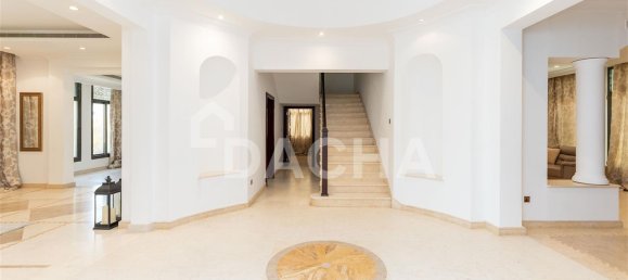 6 bedrooms Villa in Palm Jumeirah, UAE No. 27907 3