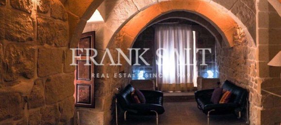 3 bedrooms Farm in Gharb, Malta No. 5943 2