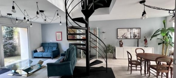 6 rooms House in Jargeau, France No. 330020 3