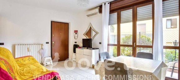 Apartamento de 2 dormitorios en Luino, Italy No. 326560 15