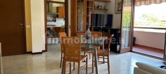 Квартира с 2 спальнями в Кастронно, Италия № 323712 5