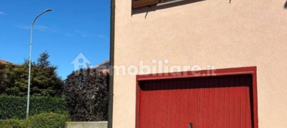 Квартира с 2 спальнями в Кастронно, Италия № 323712 19