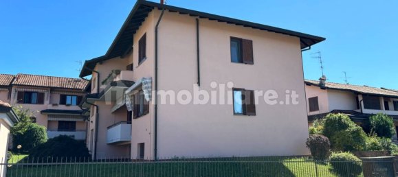 Квартира с 2 спальнями в Кастронно, Италия № 323712 22