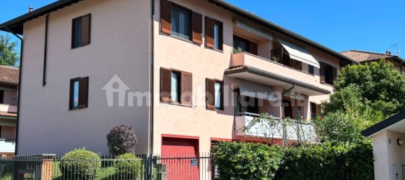 Квартира с 2 спальнями в Кастронно, Италия № 323712 23