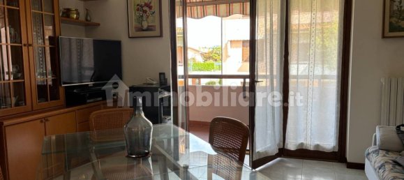 Квартира с 2 спальнями в Кастронно, Италия № 323712 3