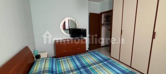 Квартира с 2 спальнями в Кастронно, Италия № 323712 12