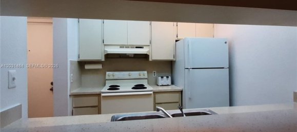 1 Schlafzimmer Gewerbliche Immobilien in Miami, USA, Nr. 614979 17