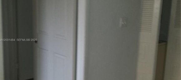 1 Schlafzimmer Gewerbliche Immobilien in Miami, USA, Nr. 614979 25