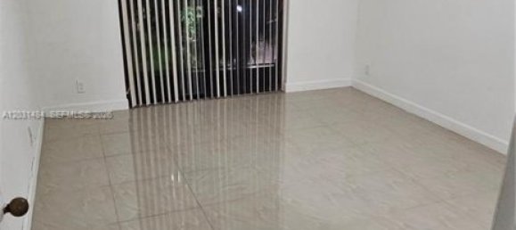 1 Schlafzimmer Gewerbliche Immobilien in Miami, USA, Nr. 614979 15