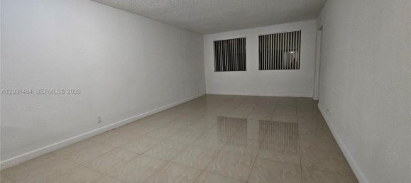 1 Schlafzimmer Gewerbliche Immobilien in Miami, USA, Nr. 614979 8