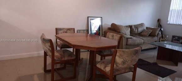 1 Schlafzimmer Gewerbliche Immobilien in Miami, USA, Nr. 614979 3
