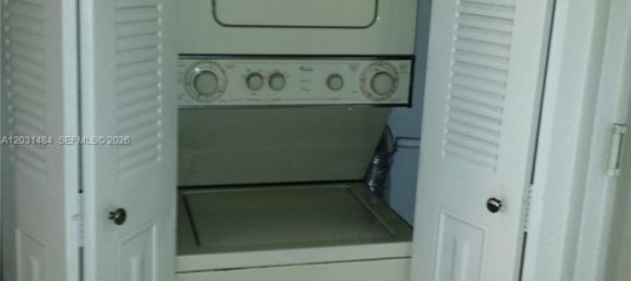 1 Schlafzimmer Gewerbliche Immobilien in Miami, USA, Nr. 614979 24