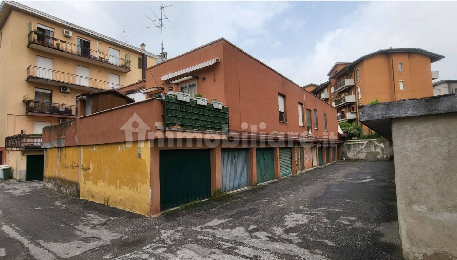 Apartamento T1 em Trezzo sull'Adda, Italy N.º 14088